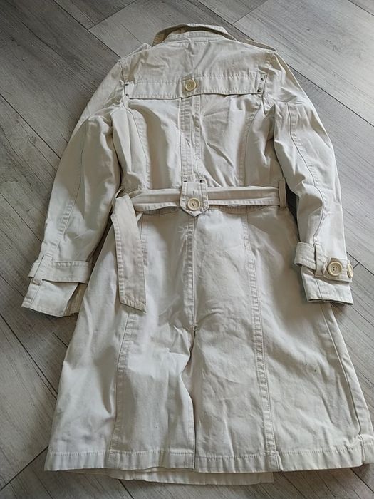 Wiosenny płaszcz Trencz, beżowy