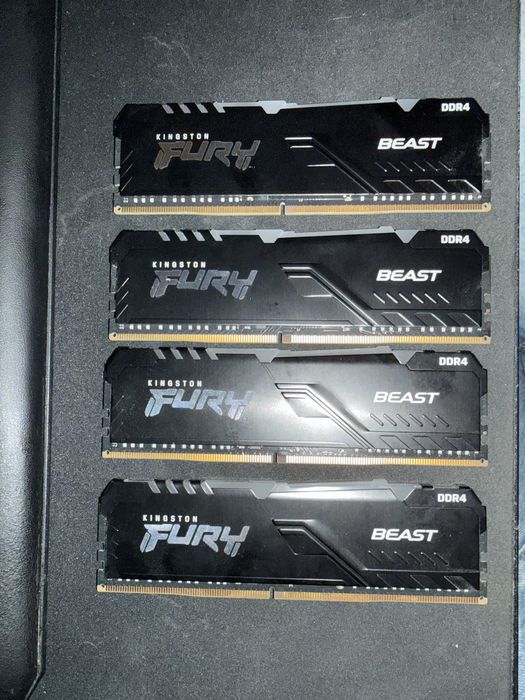 Ram Kingston Fury RGB DDR4 32 GB