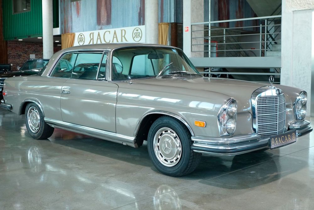Mercedes-Benz W111/W112 (1961-1968)