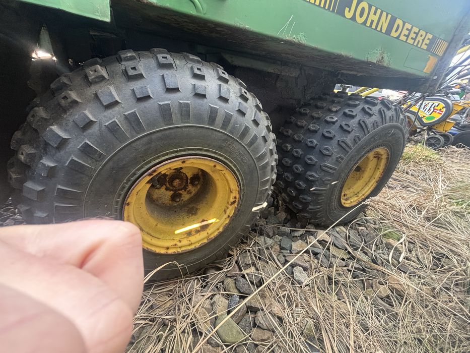 Paka pojemnik kontener kufer  John Deere AMT 622