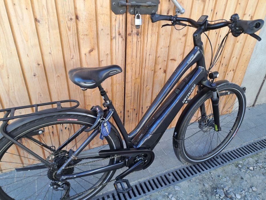 Rower Elektryczny SPECIALIZED TURBO COMO 3 Brose Trek Koga miejski L