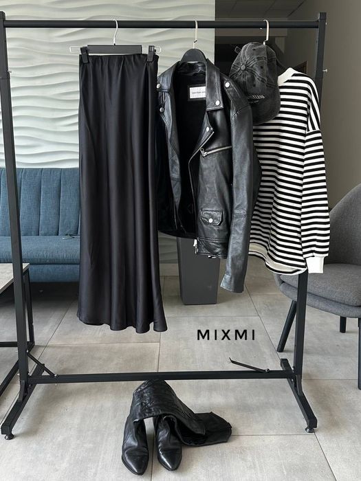 Жіноча спідниця шовк