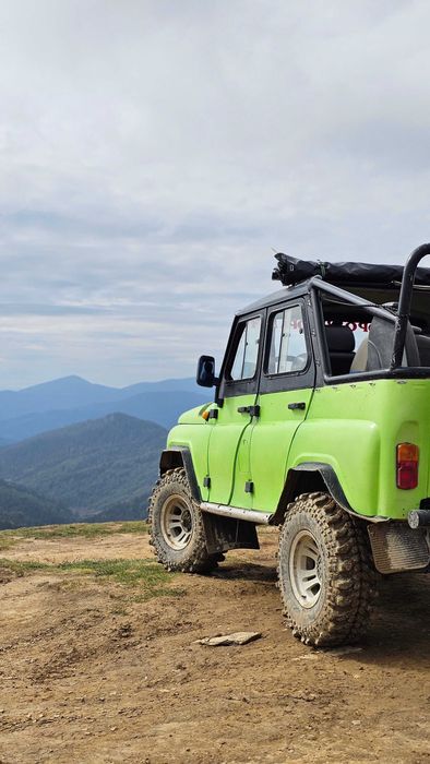 Джип тур, Подорожі Горами, Джип з відкритим верхом (Зелений Джип)