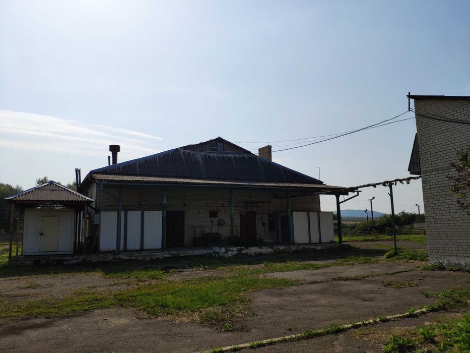 Комплекс виробничих будівель м’ясоцеху 947м Куровичі Львів-20км по М09
