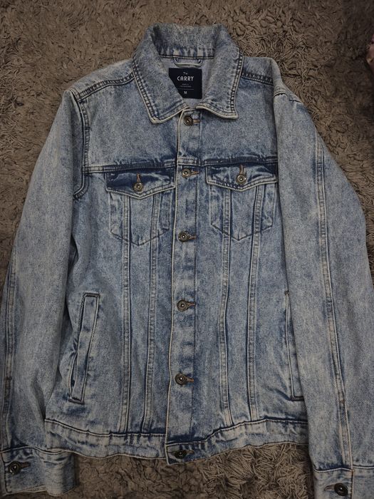 Kurtka jeansowa Carry