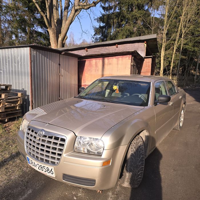 Chrysler 300 C, 2005 benzyna z gazem 2,7 v6