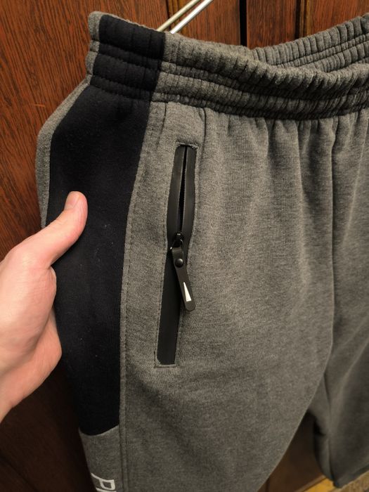 Теплі спортивні штани Puma   флісові на молніях