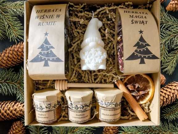 Box prezent, herbaty, miód, czerpak, świeczka sojowa świąteczny skrzat