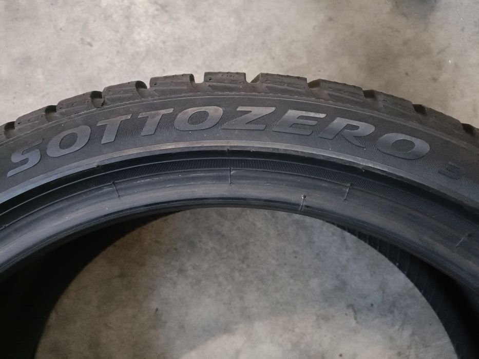 Opona Zimowa Pirelli Sottozero 3 225/40R18 92V