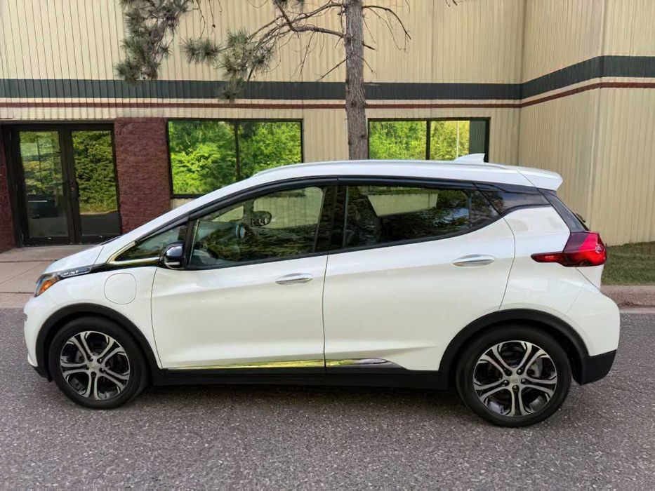 Chevrolet Bolt EV Premier      2021