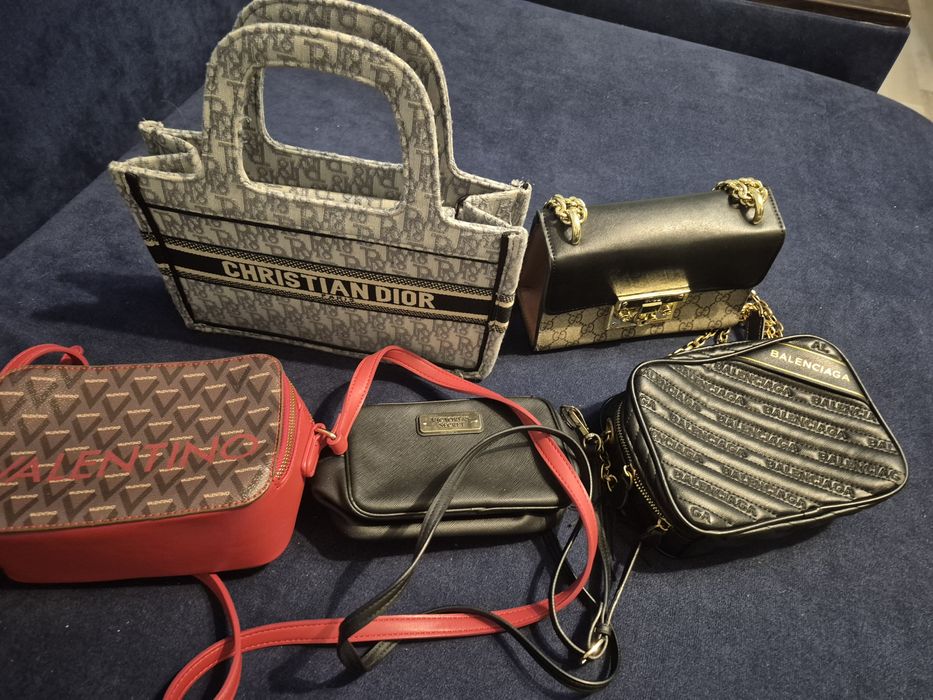 Отдам все сумочки оптом