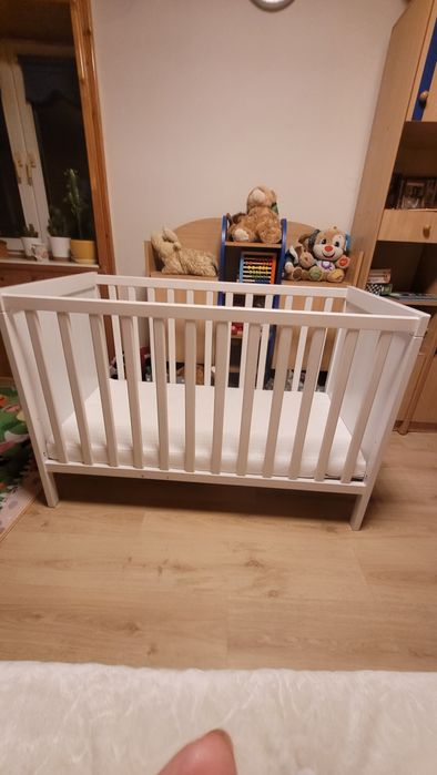 Łóżeczko dziecięce 125x70 + materac | Stan bardzo dobry