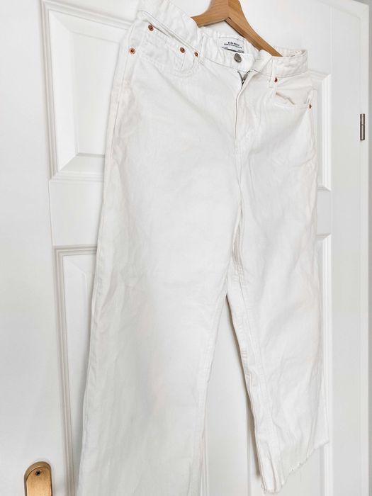 Spodnie jeans białe Zara szerokie wysoki stan denim hit