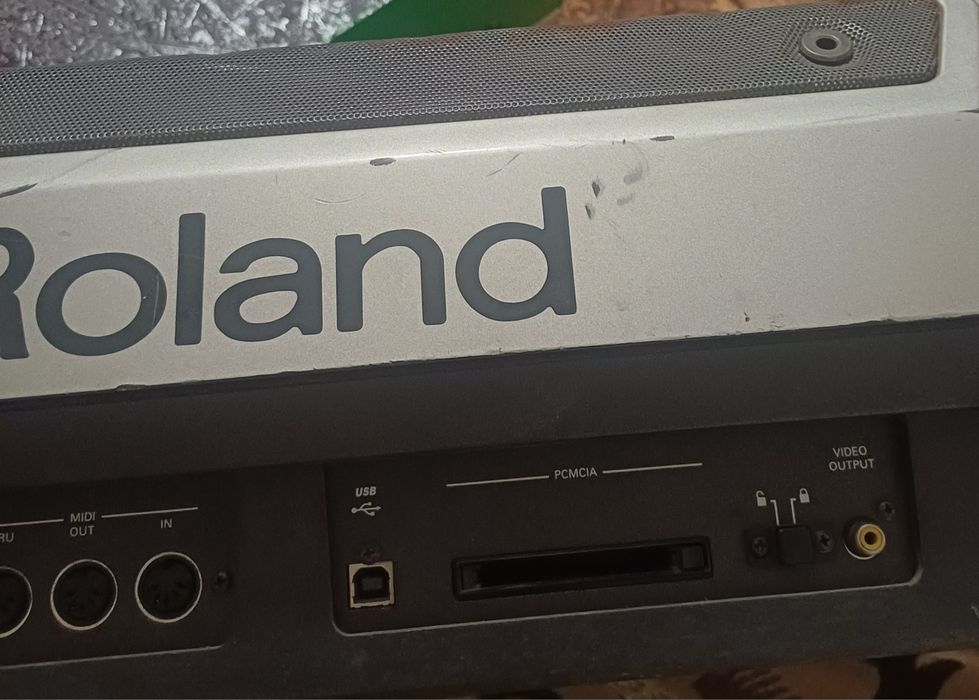 YAMAHA  psr  730