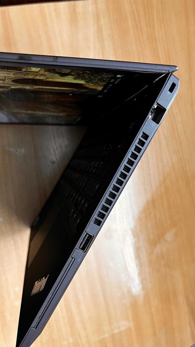 Lenovo ThinkPad T14 Gen 1 i7-10610U 16GB DDR4 GeForce SSD 256GB 14"FHD