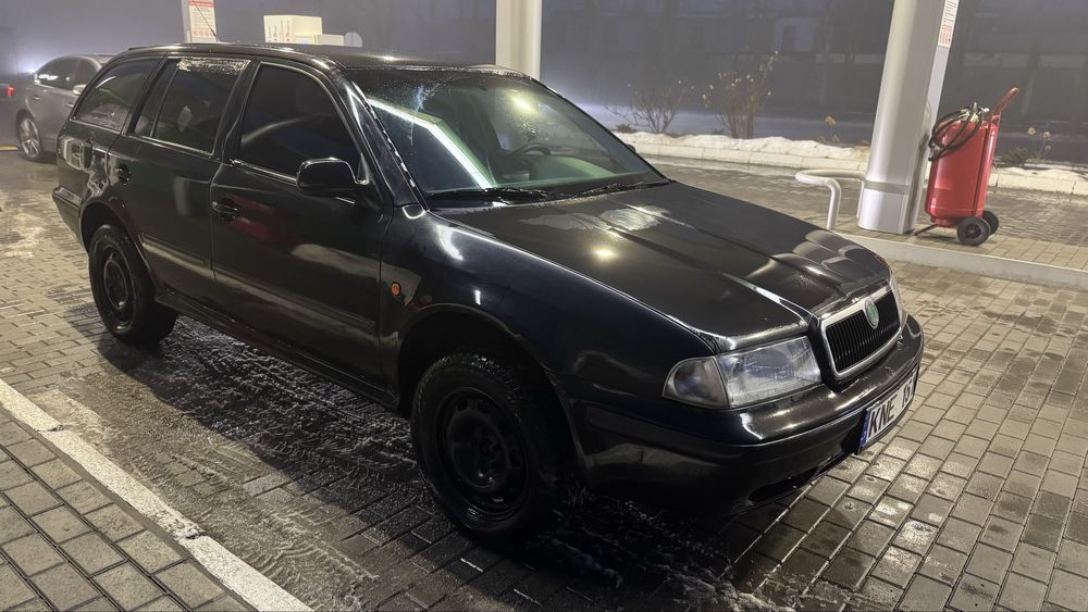 Škoda Octavia 2.0 бензин