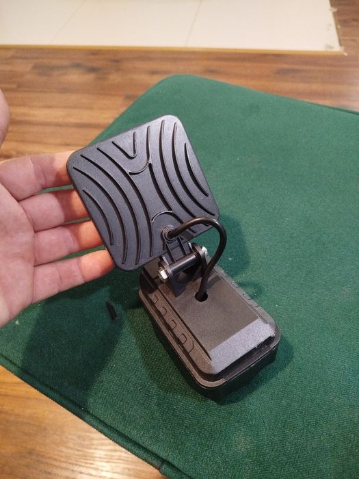 Lampy na baterie Makita