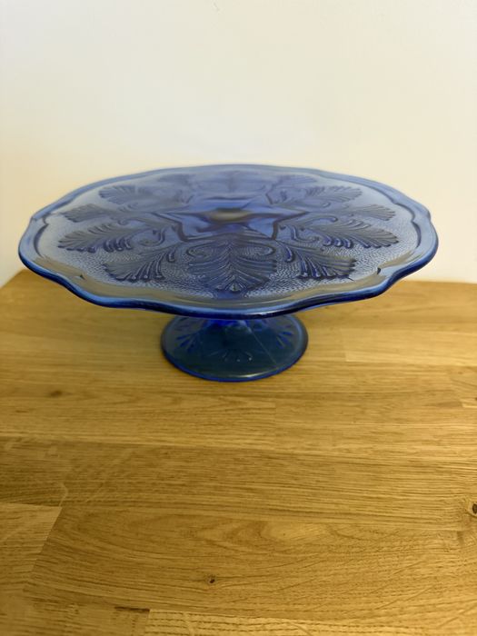 Ząbkowice patera kobaltowa tortownica liść kobalt