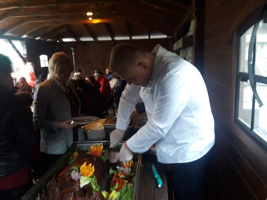 Pieczony Prosiak -Pieczona Szynka Catering Wesele- Imprezy