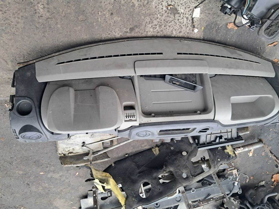 Панель торпедо комплект переобладнання з англіка Renault Master 3