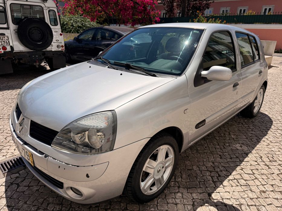 RENAULT CLIO 1.2 16V – Extreme - 2005 - c/Ar Condicionado
