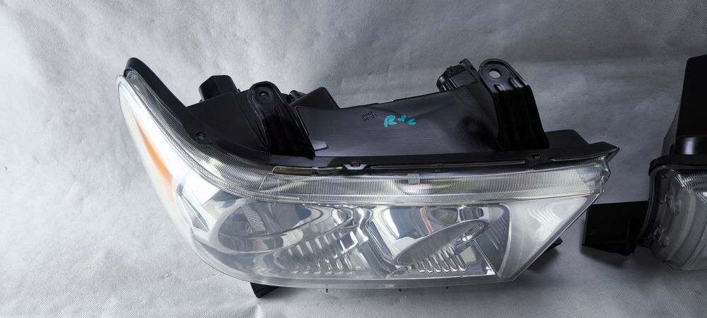 toyota tundra 07-13 lewy prawy reflektor lampa oryginalne