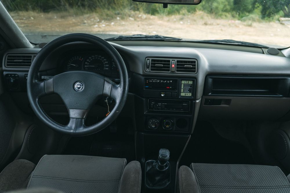Opel Vectra 2000 16v