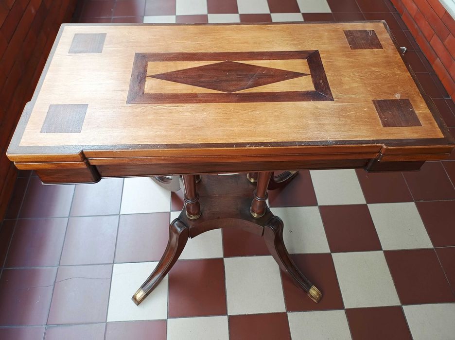 Mesa   de   Jogo