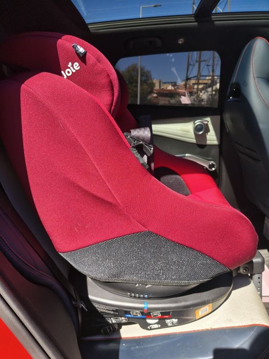 Cadeira 360 Joie Automotiva