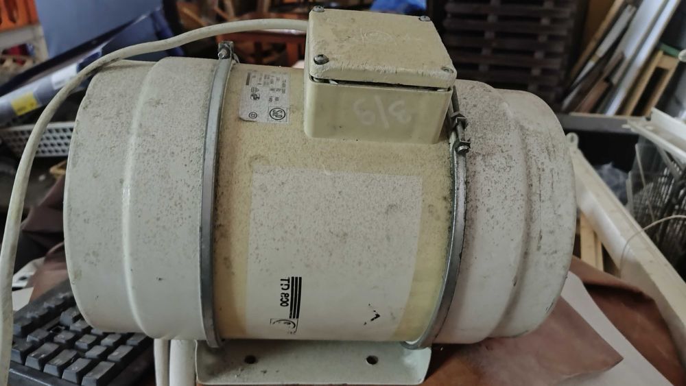 Wyciąg/wentylator średnica 200 mm