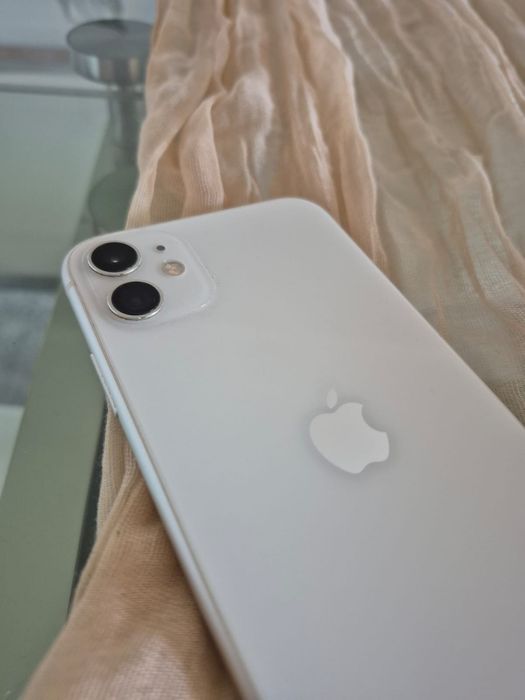 iphone 11 com acessorios