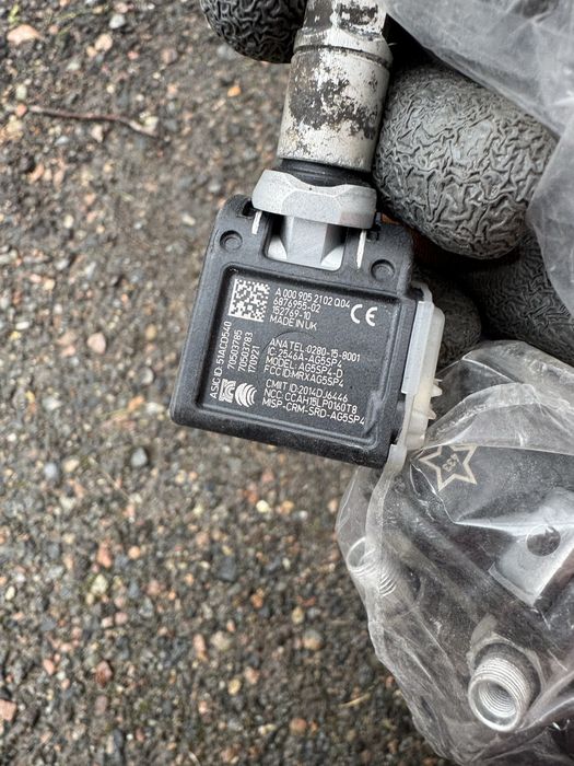 Диски BMW R17 для BMW 5 серії G20, G30, G31 з датчиками