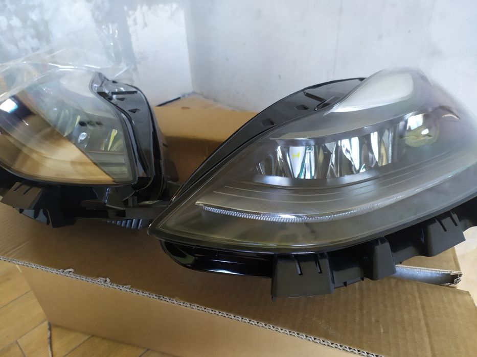 Фара Tesla Model 3 MY 2020-2024 лінза оригінал права та ліва