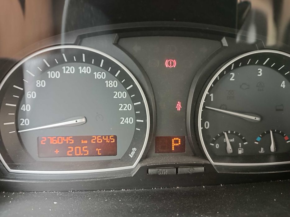 Vendo BMW X3 3.0dA 4x4 de 2005 em bom estado geral.