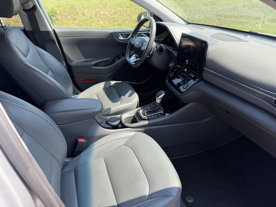Hyundai Ioniq 1.6 Hybryda Plug-in 90 Tys km Automat Bezwypadlowy Niemcy