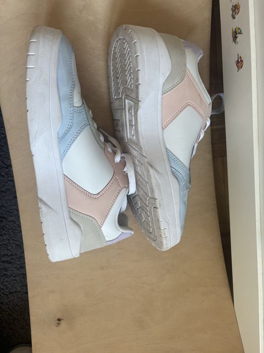 Buty FIla 38 stan suoer