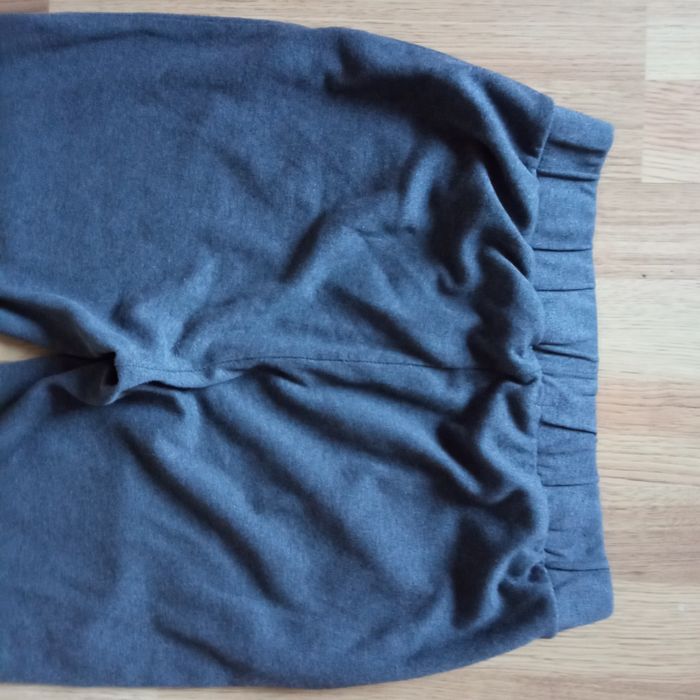 Reserved spodnie grafit 60% bawełna dzianina, M