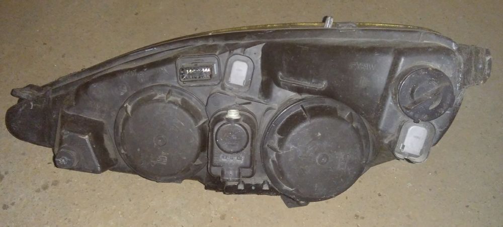 Peugeot 607 óptica frontal