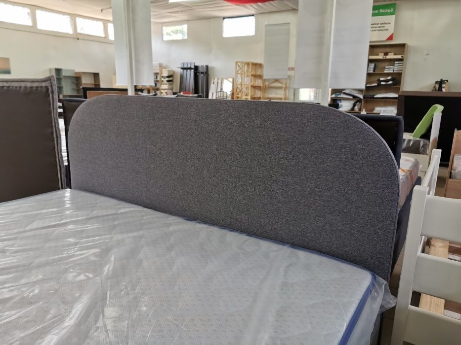 Мягкая кровать Round 160Х200 с нишей для белья. Двуспальная кровать.