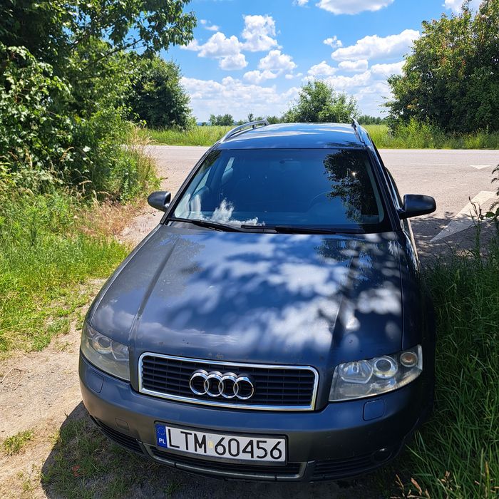 Ауді А4 Б6 2004рік.1.9тді.