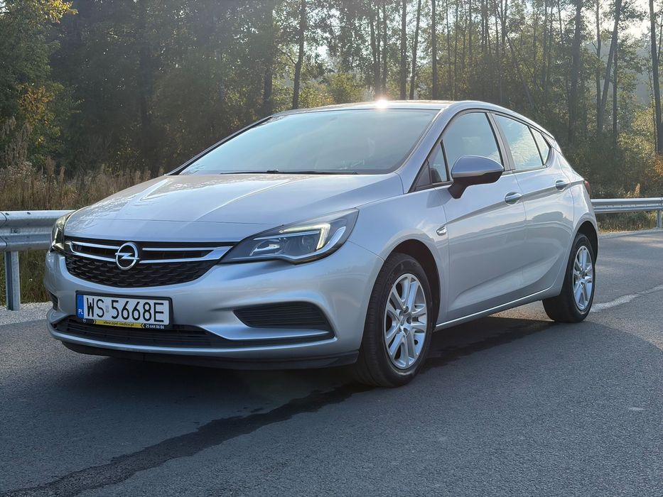 Opel Astra Astra Salon Polska 1.4 Benzyna Niski Przebieg