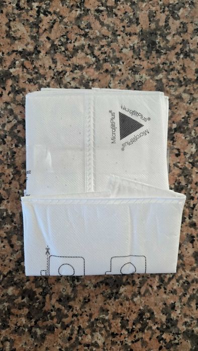 4 sacos de aspirador de pó