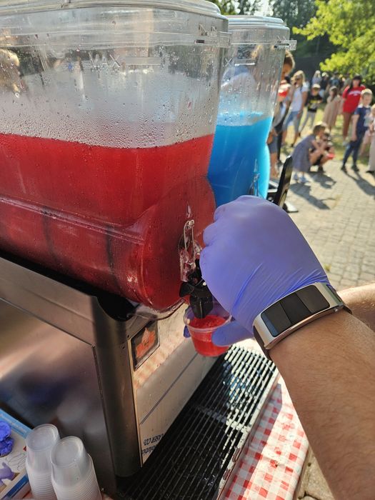 Wata cukrowa i Popcorn! Bez limitu! Slush i Granita! Urodziny! Festyn