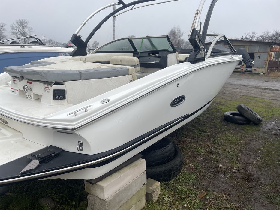Jacht motorowy Cobalt 22CS 2021r