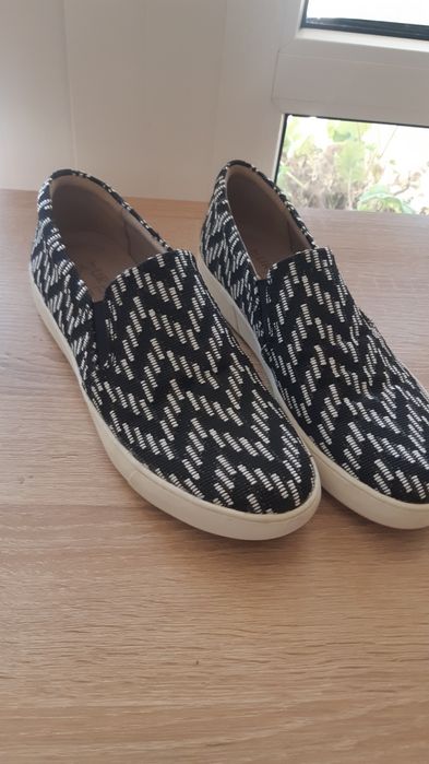 Жіночі спортивні мокасіни