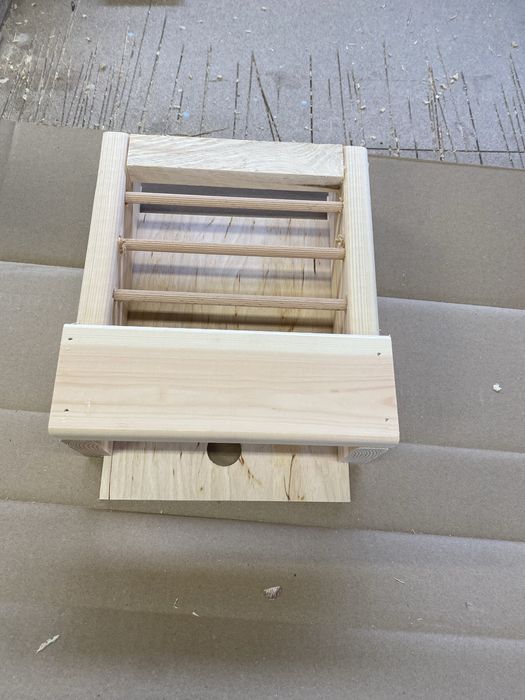 Akcesoria do Gołębi cele lęgowe od 40 zł