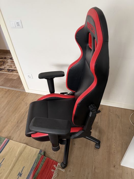 Cadeira gaming sparco