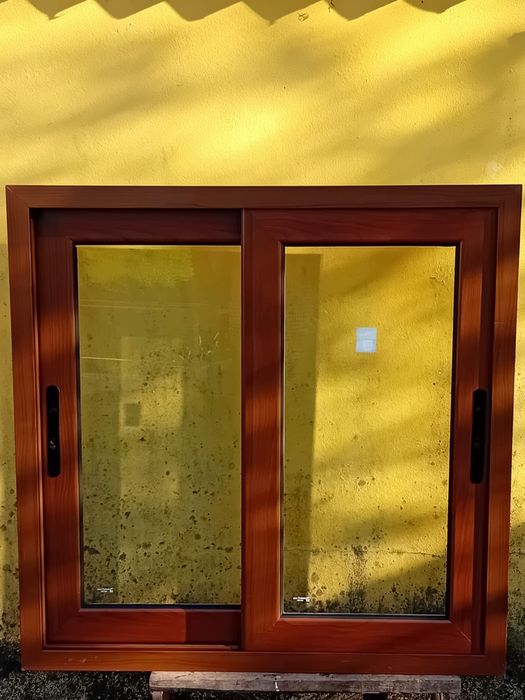 Janelas Novas 1mx1m em PVC – Vidro Duplo e Corte Térmico