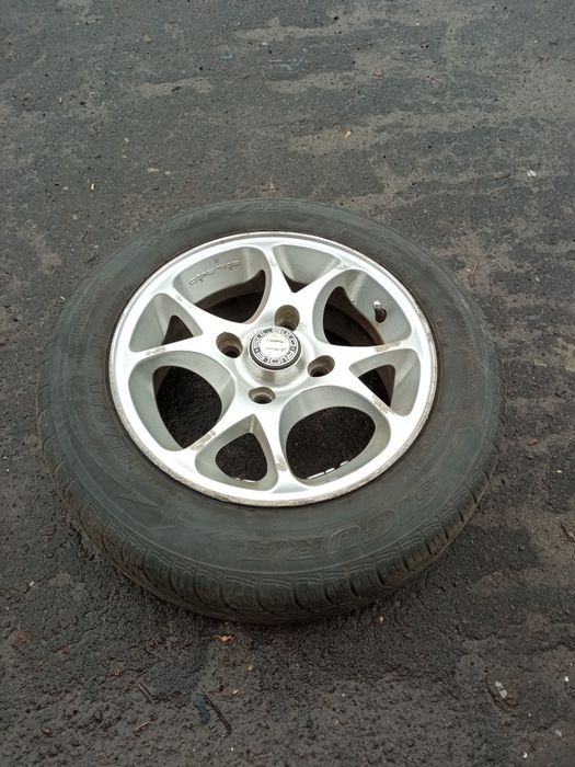 Продам титани р15  ауді , та р13 з літньою резиною