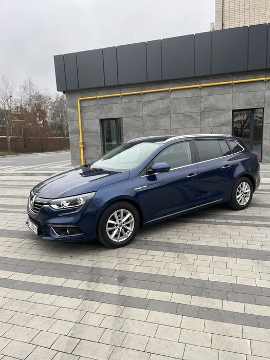 Автомобіль Renault Megan IV 2017